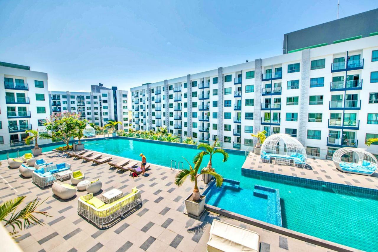 Arcadia Beach Resort Патая Екстериор снимка