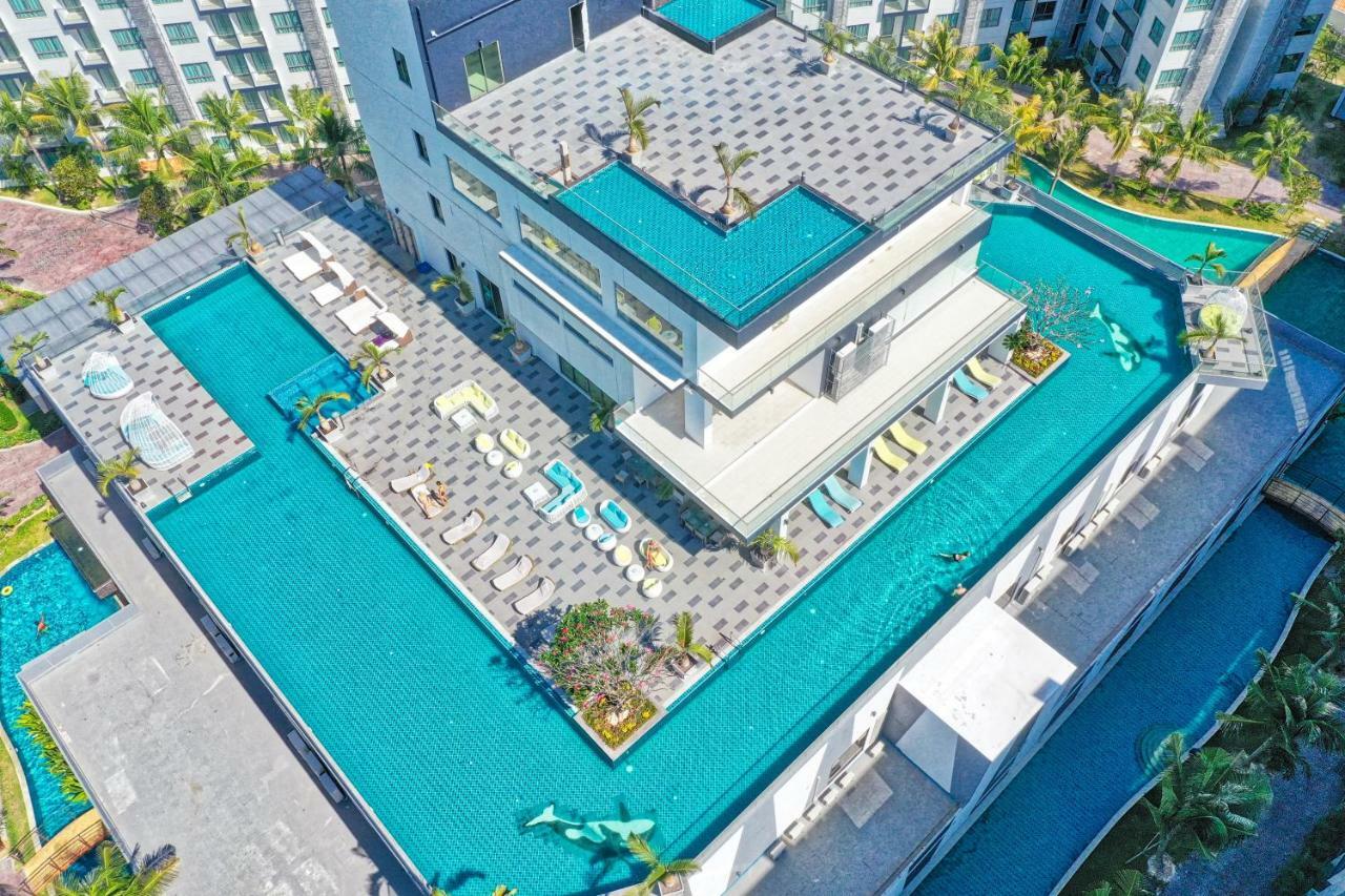Arcadia Beach Resort Патая Екстериор снимка
